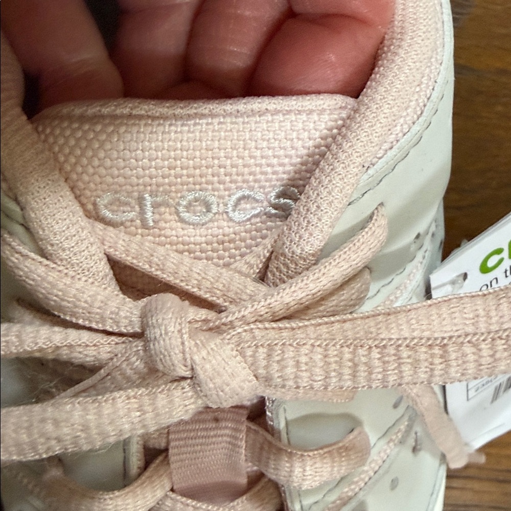 CROCS On the clock-work/casual pale pink & light grey lace-up sneakers. Size 6.5 - Picture 9 of 16
